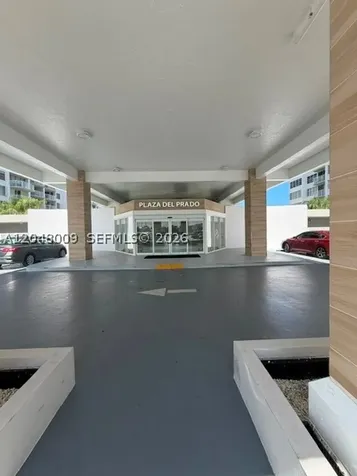 18061 Biscayne Boulevard Aventura FL 33160