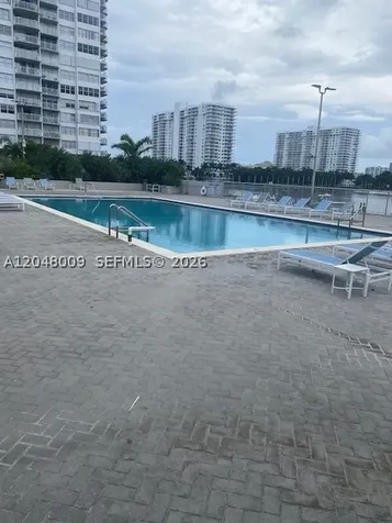18061 Biscayne Boulevard Aventura FL 33160
