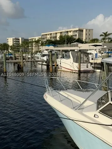 18061 Biscayne Boulevard Aventura FL 33160