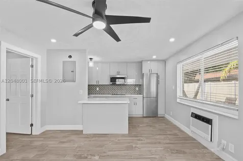 1634 NE 4th Place Fort Lauderdale FL 33301