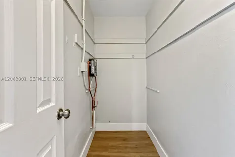 1634 NE 4th Place Fort Lauderdale FL 33301