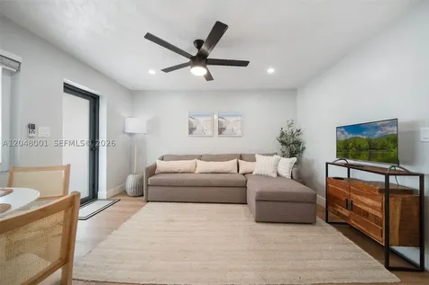 1634 NE 4th Place Fort Lauderdale FL 33301