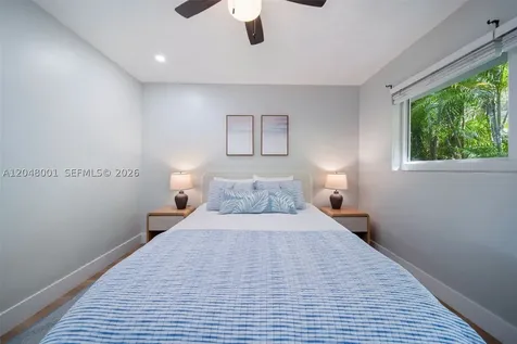 1634 NE 4th Place Fort Lauderdale FL 33301