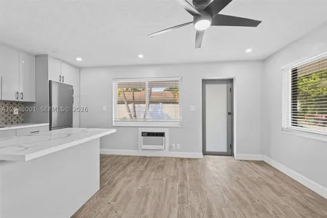 1634 NE 4th Place Fort Lauderdale FL 33301