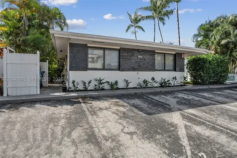 1634 NE 4th Place Fort Lauderdale FL 33301