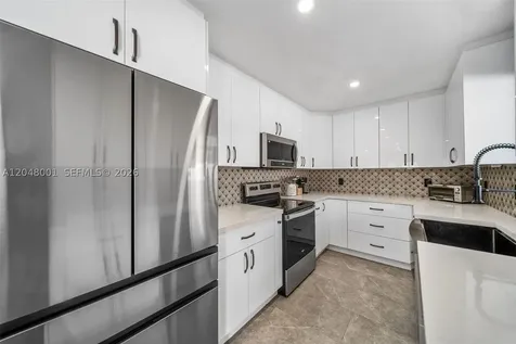 1634 NE 4th Place Fort Lauderdale FL 33301