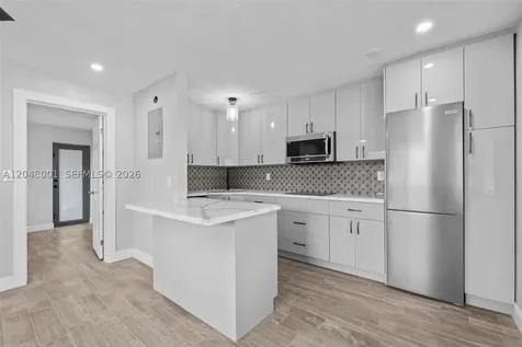 1634 NE 4th Place Fort Lauderdale FL 33301