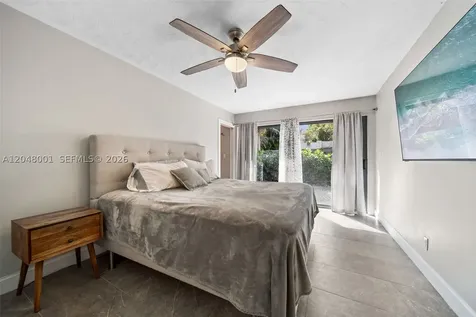 1634 NE 4th Place Fort Lauderdale FL 33301