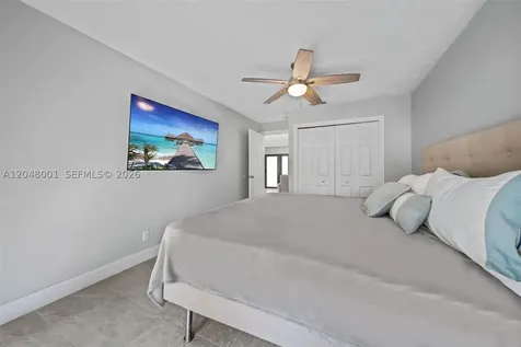 1634 NE 4th Place Fort Lauderdale FL 33301