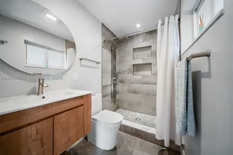 1634 NE 4th Place Fort Lauderdale FL 33301