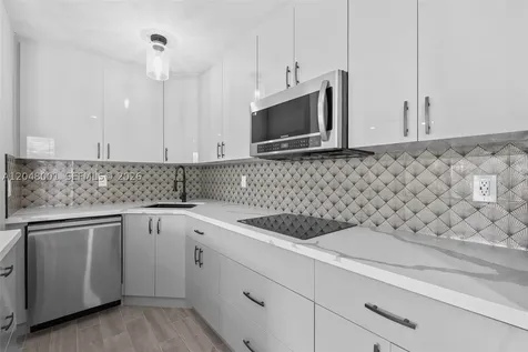 1634 NE 4th Place Fort Lauderdale FL 33301