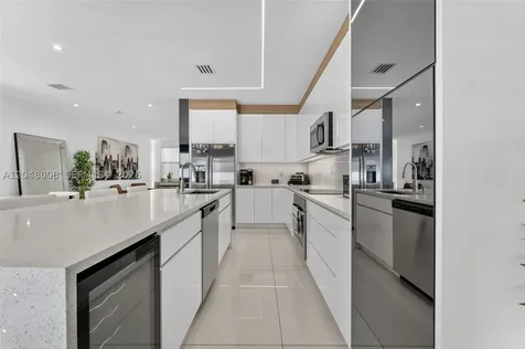 11024 W 35th Lane Hialeah FL 33018