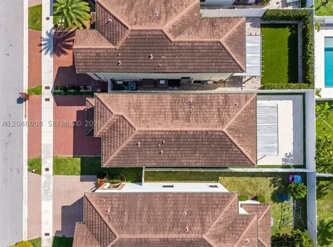 11024 W 35th Lane Hialeah FL 33018