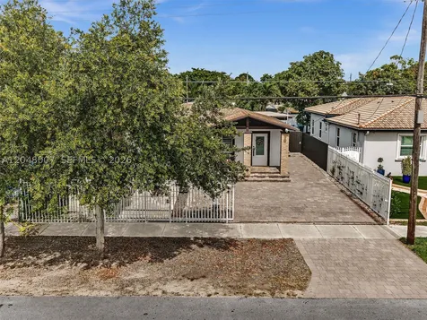 310 SW 65th Avenue Miami FL 33144