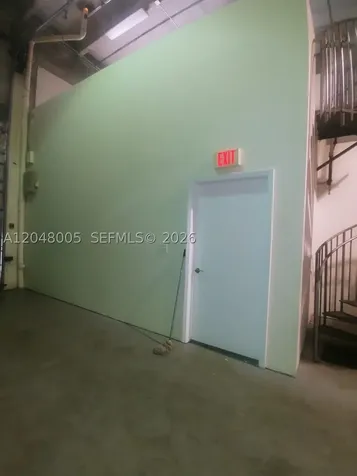 2365 NW 70th Avenue 18 Miami FL 33122