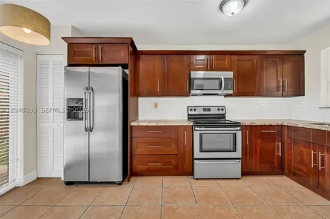 4916 SW 154th Avenue Miami FL 33185