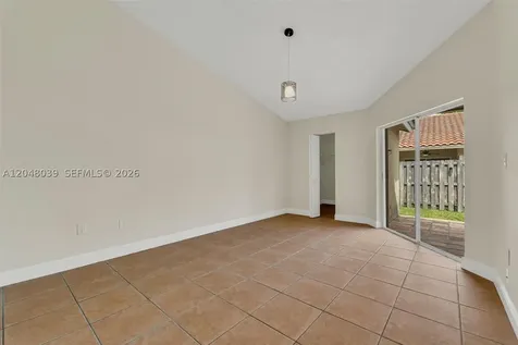 4916 SW 154th Avenue Miami FL 33185