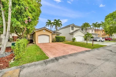 4916 SW 154th Avenue Miami FL 33185