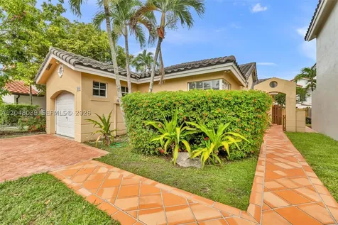 4916 SW 154th Avenue Miami FL 33185
