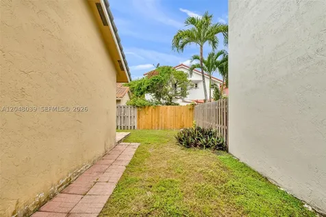 4916 SW 154th Avenue Miami FL 33185