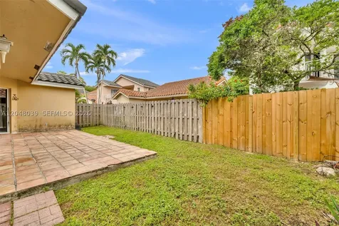 4916 SW 154th Avenue Miami FL 33185