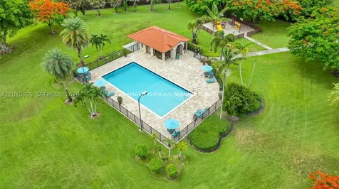 4916 SW 154th Avenue Miami FL 33185