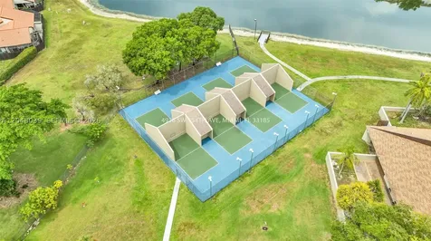 4916 SW 154th Avenue Miami FL 33185