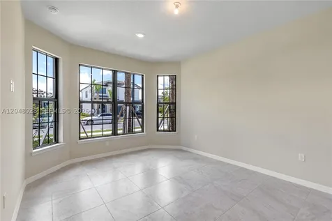 4480 Gramercy Drive Oakland Park FL 33309