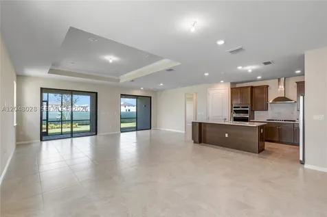 4480 Gramercy Drive Oakland Park FL 33309