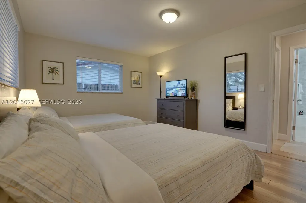 1660 NE 26th Avenue Pompano Beach FL 33062