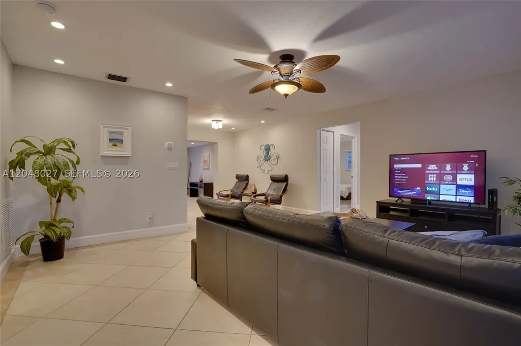 1660 NE 26th Avenue Pompano Beach FL 33062