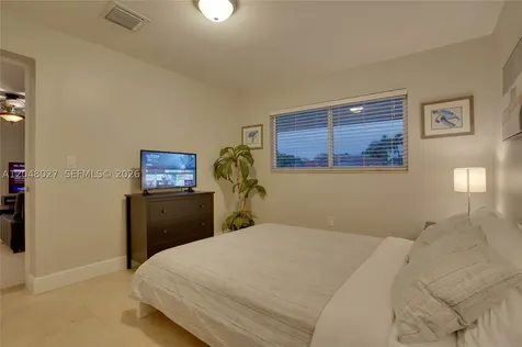 1660 NE 26th Avenue Pompano Beach FL 33062