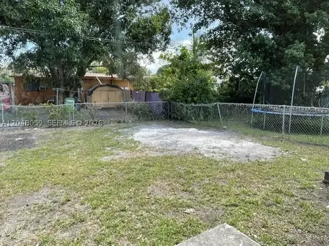 1240 NW 102nd Street Miami FL 33147