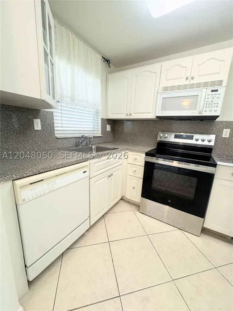 9660 Sunrise Lakes Boulevard Sunrise FL 33322
