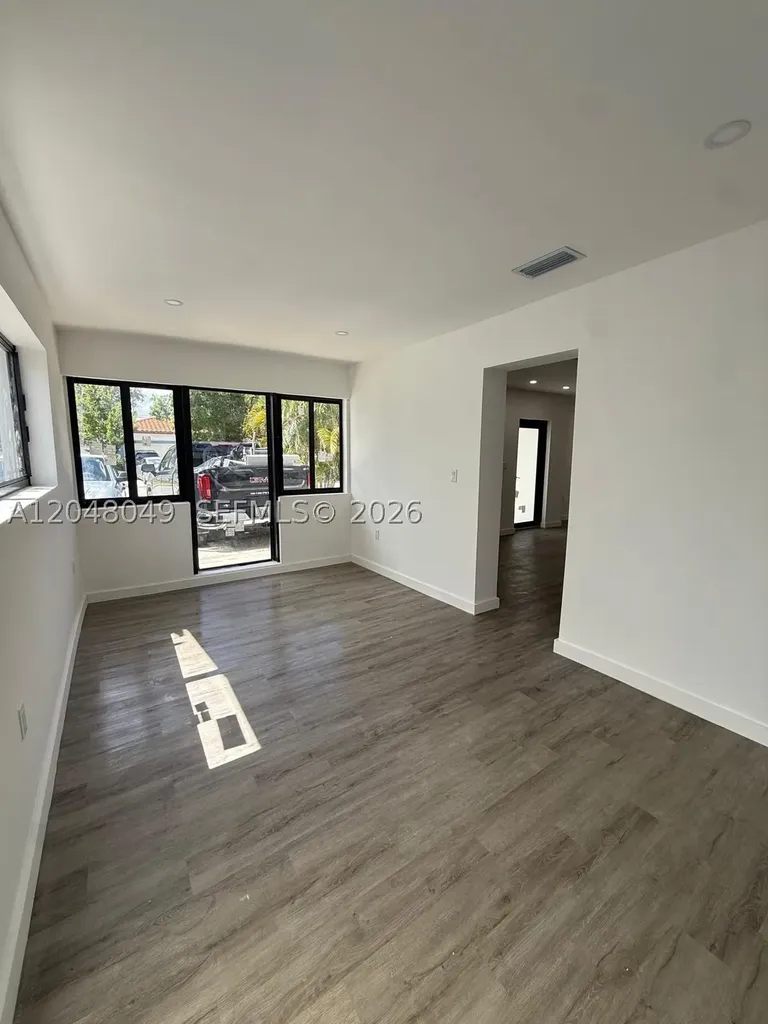 2530 NW 14th Court Fort Lauderdale FL 33311