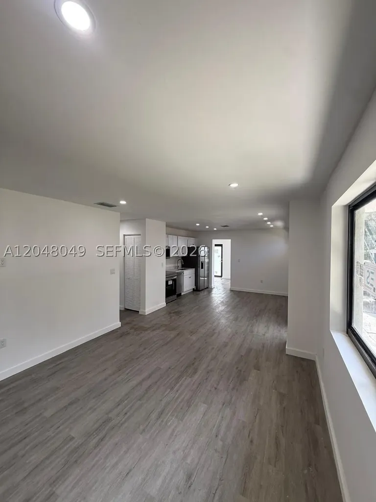 2530 NW 14th Court Fort Lauderdale FL 33311