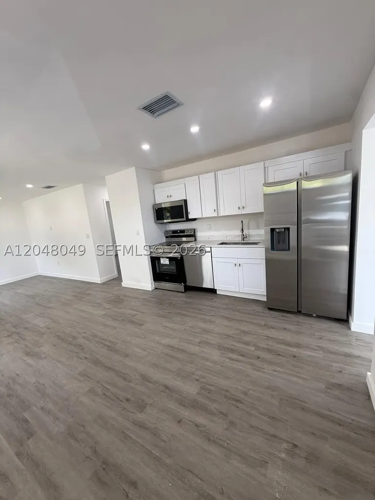 2530 NW 14th Court Fort Lauderdale FL 33311