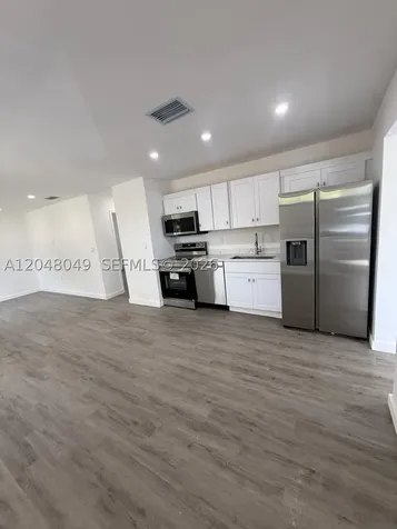 2530 NW 14th Court Fort Lauderdale FL 33311