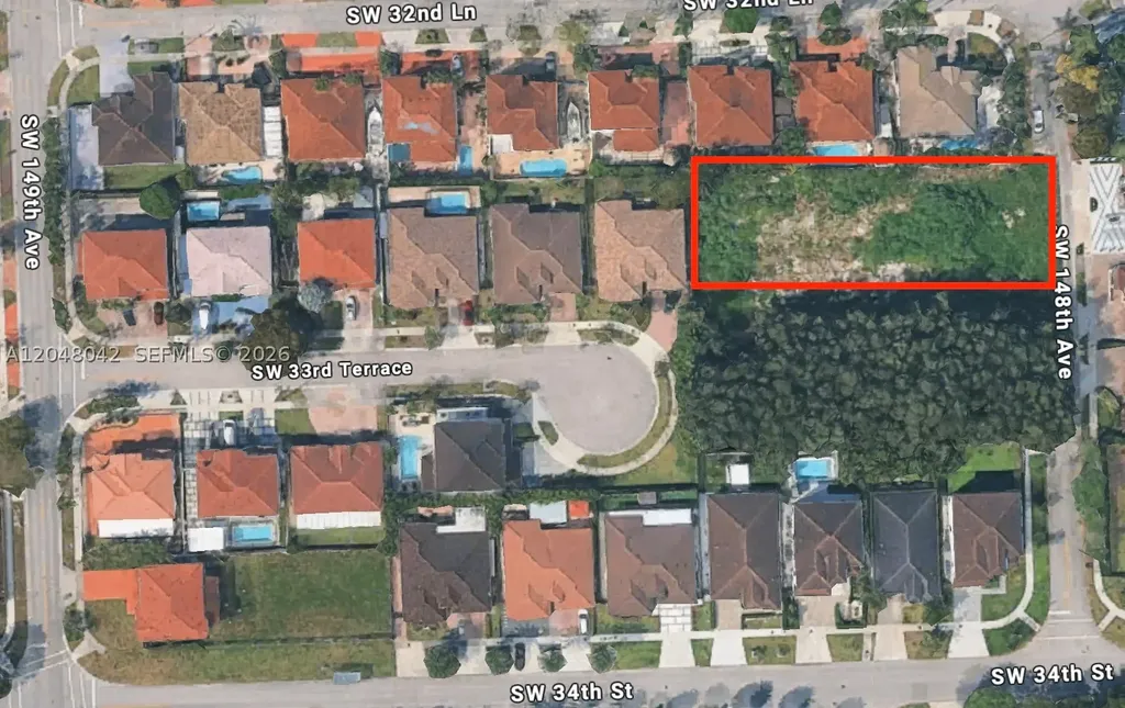 148 SW 32 Lane Miami FL 33185