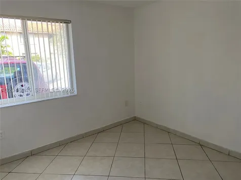 181 NW 47th Avenue Miami FL 33126