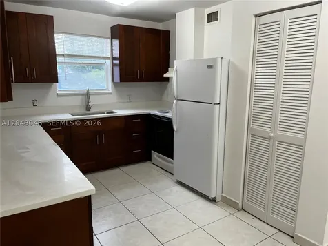 181 NW 47th Avenue Miami FL 33126