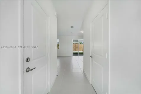 701 SE 13th St Circle Homestead FL 33034