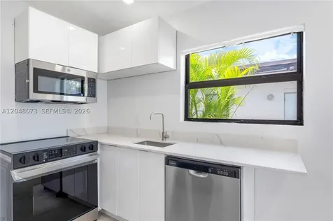 551 NE 26th Street Wilton Manors FL 33305