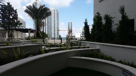 999 SW 1st Avenue Miami FL 33130