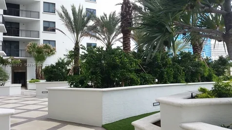 999 SW 1st Avenue Miami FL 33130