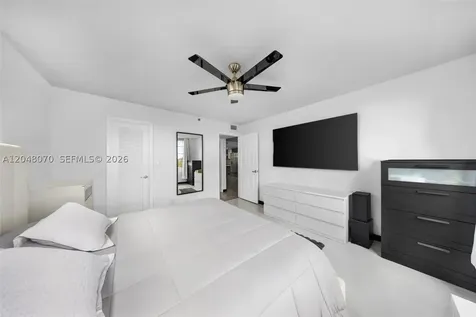 3001 W Rolling Hills Circle Davie FL 33328