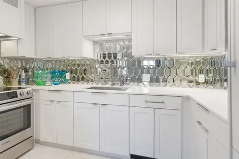 5 Island Avenue Miami Beach FL 33139