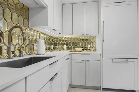 5 Island Avenue Miami Beach FL 33139
