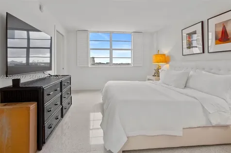 5 Island Avenue Miami Beach FL 33139