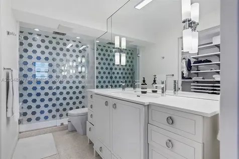 5 Island Avenue Miami Beach FL 33139